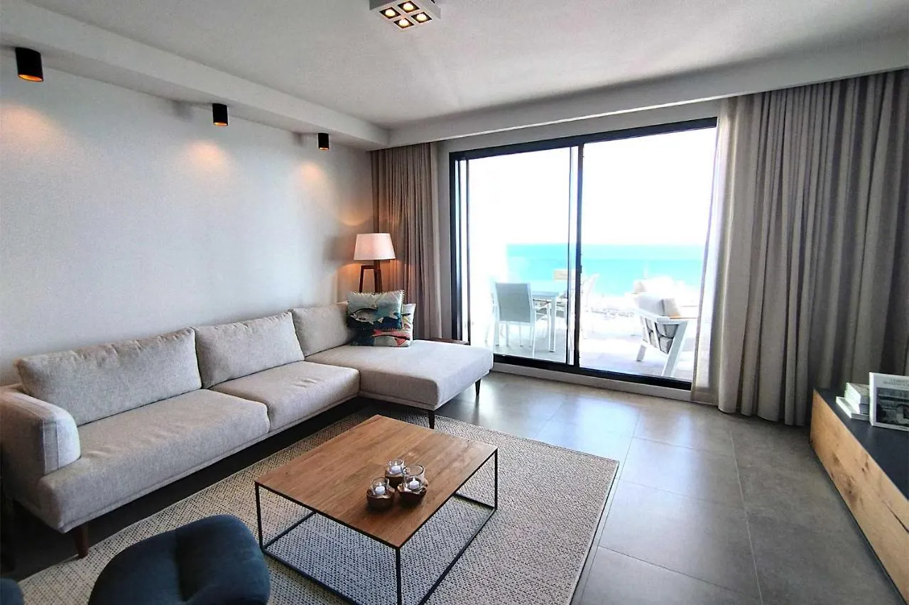 Blue Suites Manilva Apartment